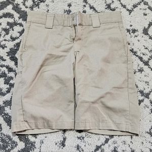 Dickies khaki slimfit men's shorts. Size 30.